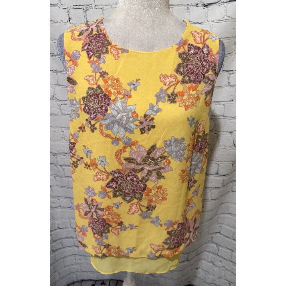 Rose + Olive Floral Top Blouse Sleeveless Lined Yellow 100% Polyester Size Large